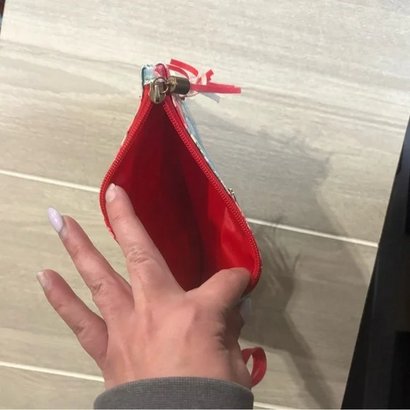 The Pioneer Woman Vintage Floral Cosmetic Bag - Picture 2 of 2